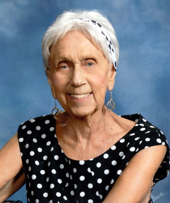 Obituary of Mary Ida Martinkewiz