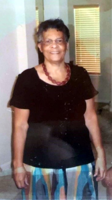 Obituary of Loretta Woods Walker