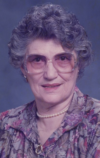 Obituary of Helen Rose Pierce Davis