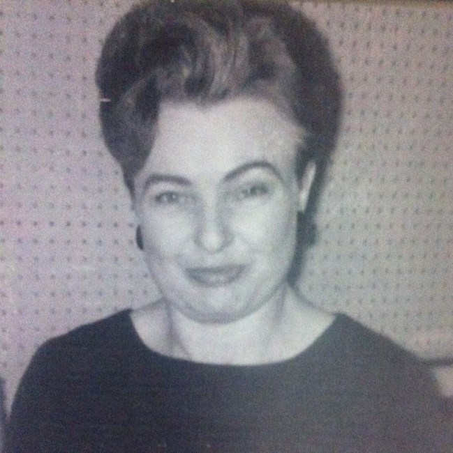 Obituary of Gladys Victoria Hamilton Silvestro