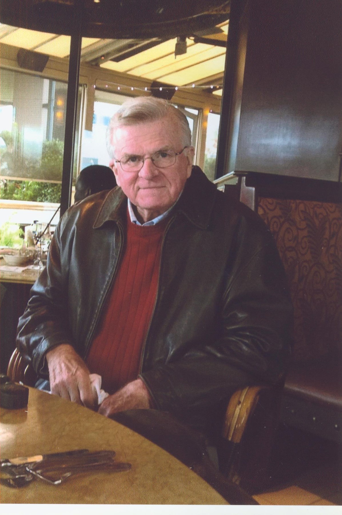 Obituary of M. Lane Kerns