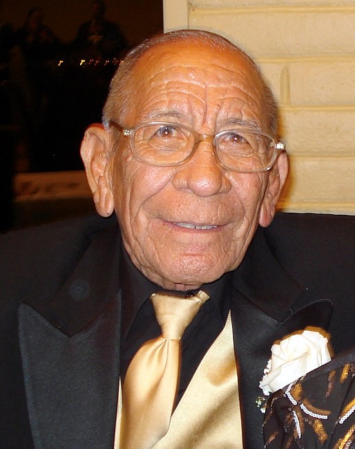 Obituary of Oscar Vasquez