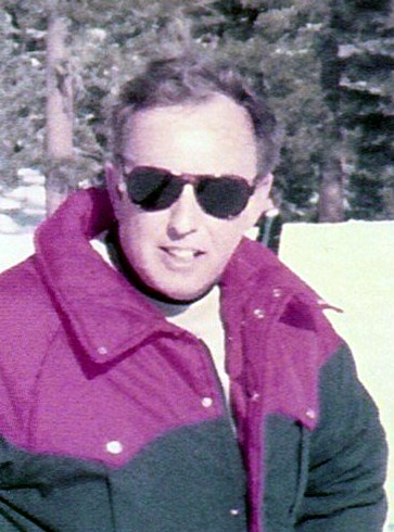 Obituary of Lee R. Howell