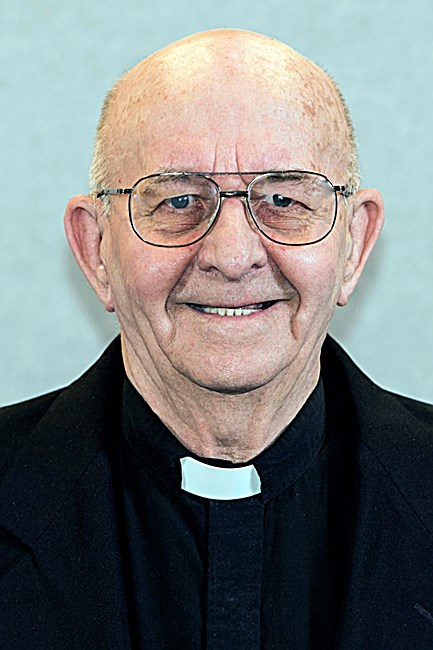 Obituary of Fr. Frank J. Schmitt, S.J.