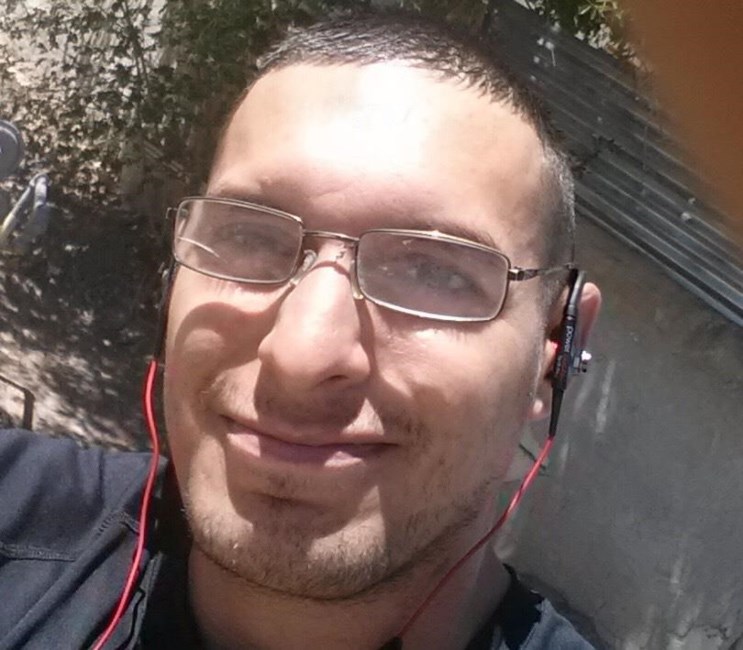 Obituary of Abraham Linares