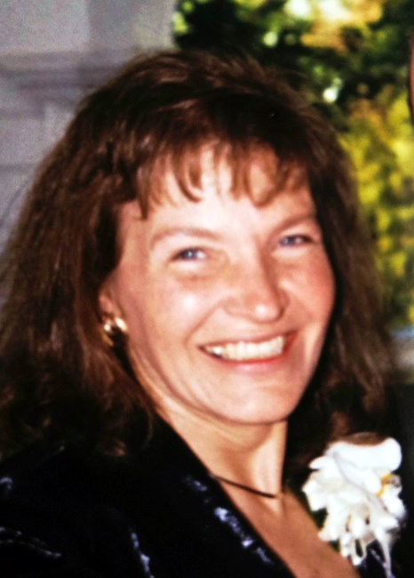 Obituary of Carolyn Elizabeth Union