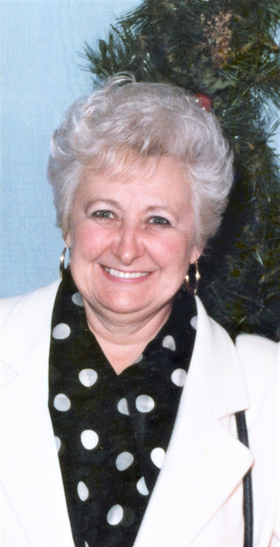 Obituary of Gloria Donnalene Gross Gouker