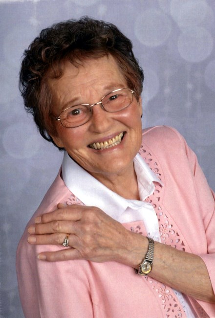 Obituary of Ruth Ahlet Hawkins