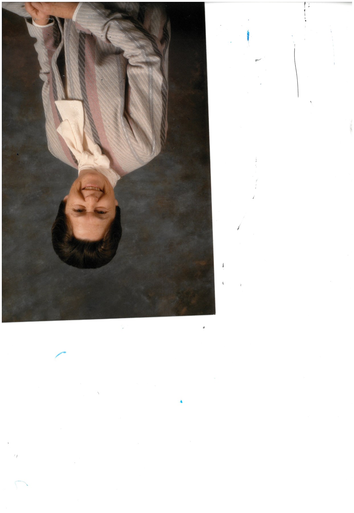 Obituary of Betty Lou Roos