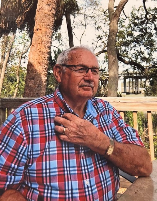 Obituary of Marshall E Skinner