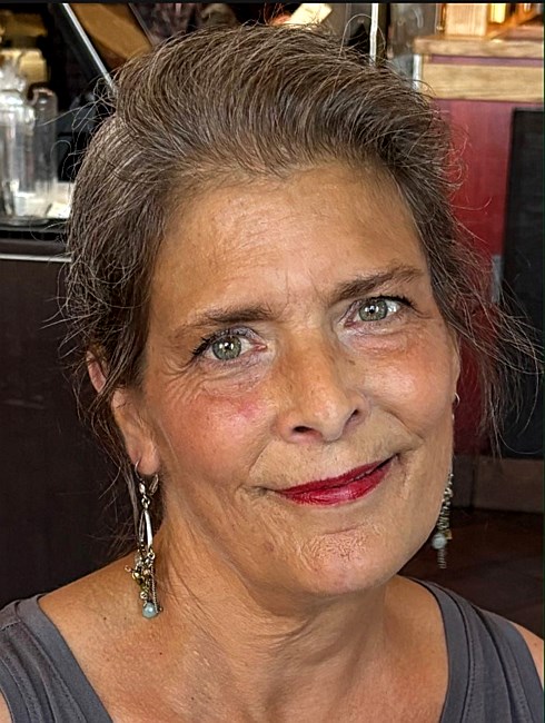 Obituary of Mary Beth Cutshall