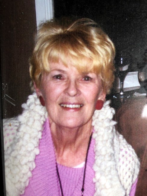 Obituary of Julia "Bama" Wade