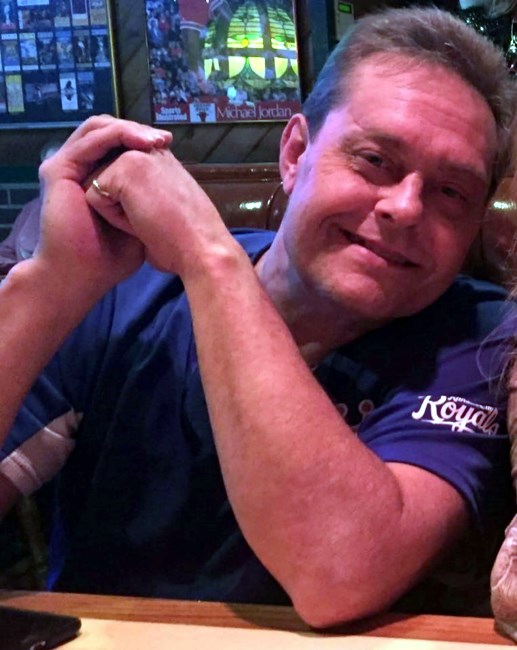 Obituario de Mike Jones