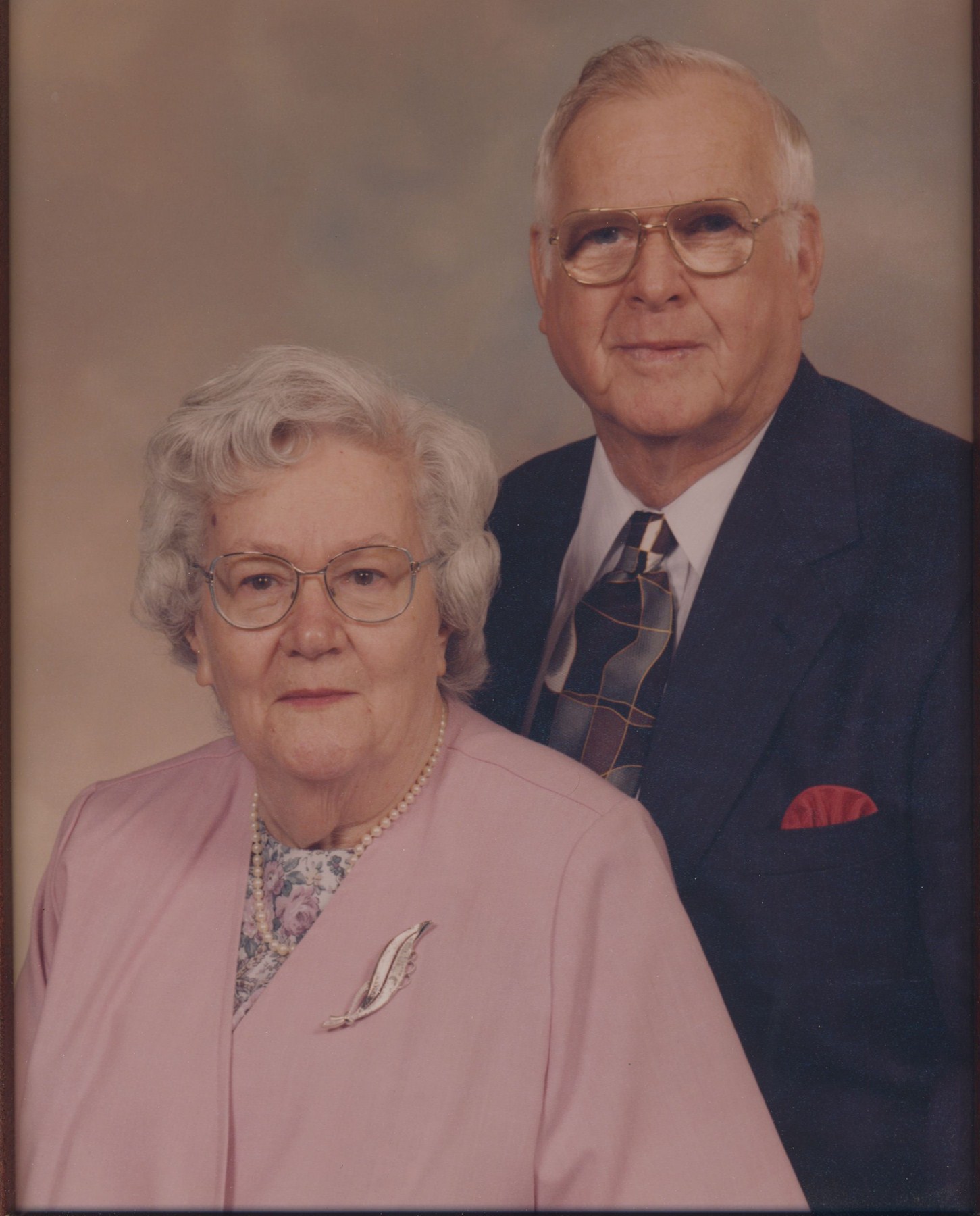 Avis de décès de E. Eileen (Armstrong) Boll