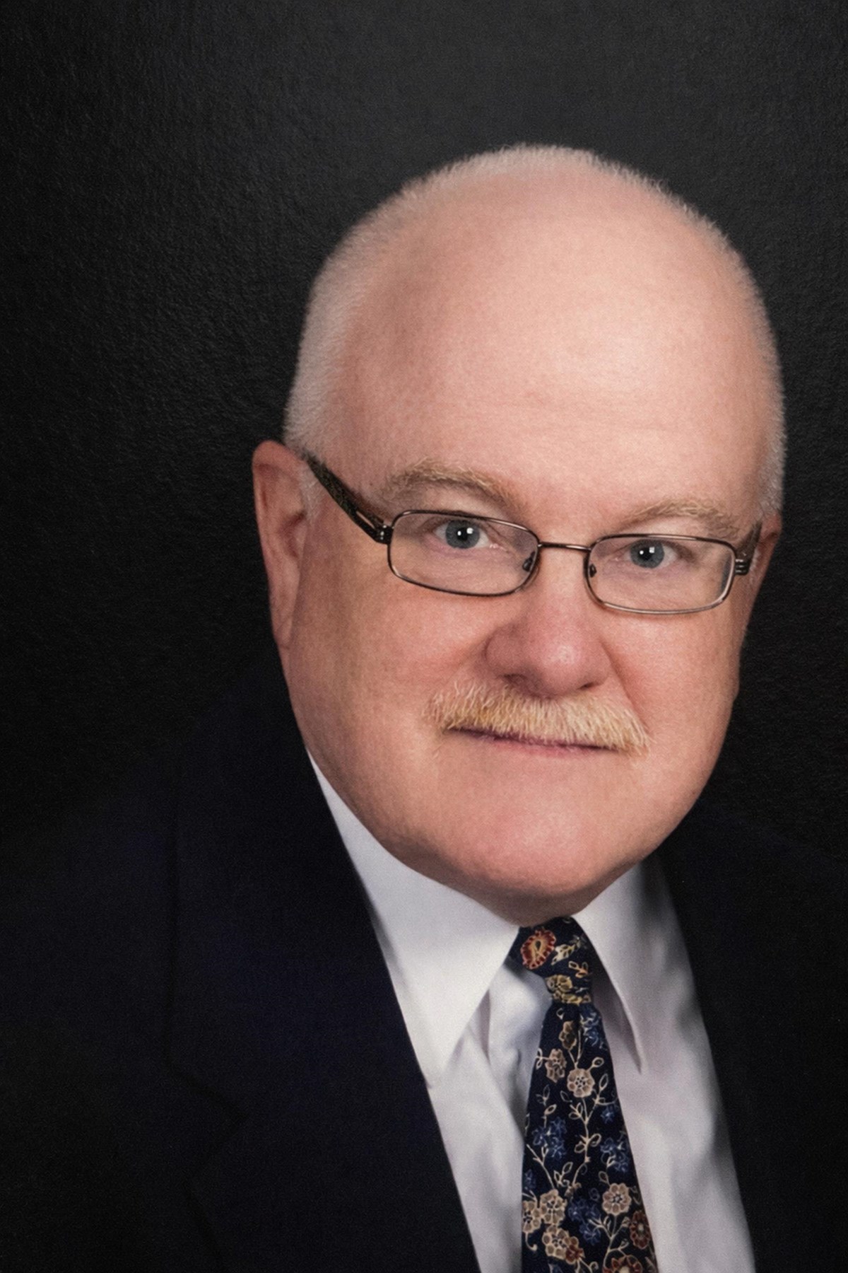 Obituario de David Howard Cole