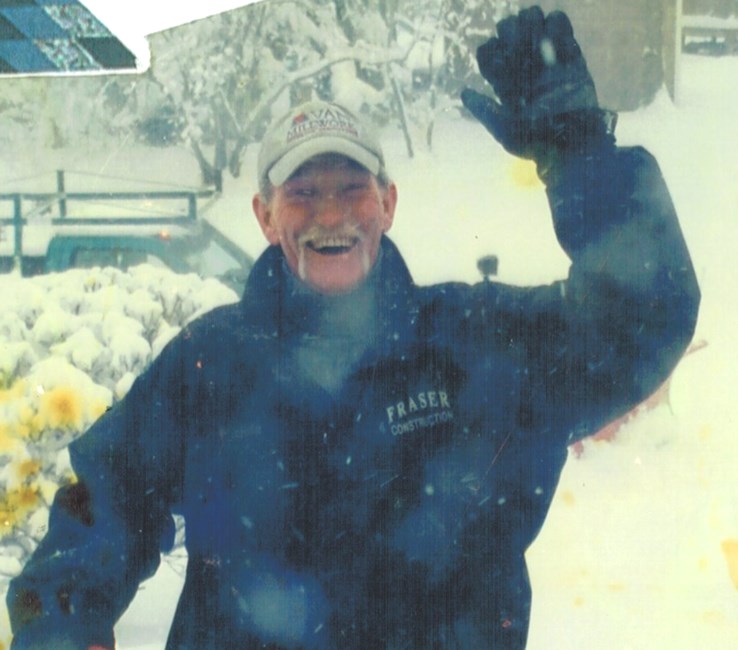 Obituario de Paul "Pauly" Larsen