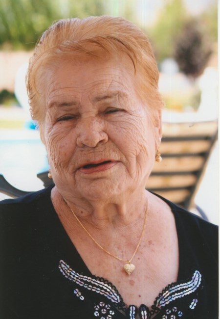 Obituary of Leonor Salazar