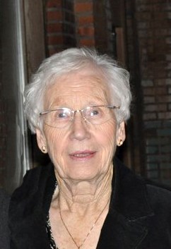 Obituary of Mrs Muriel Gertrude Stewart
