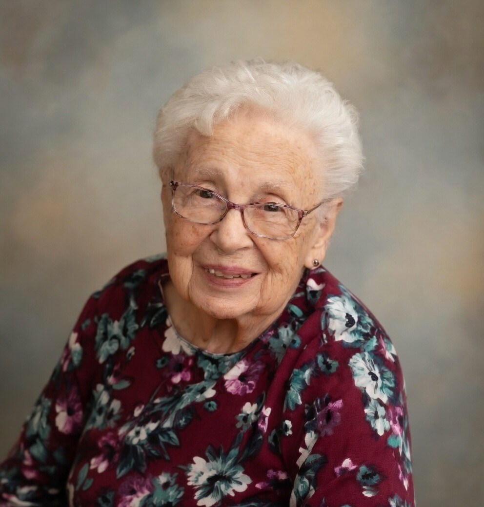 Obituary of Dorothy Rose Davey