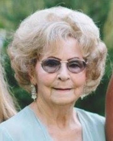 Obituary of Barbara Bell Pierce Dicks
