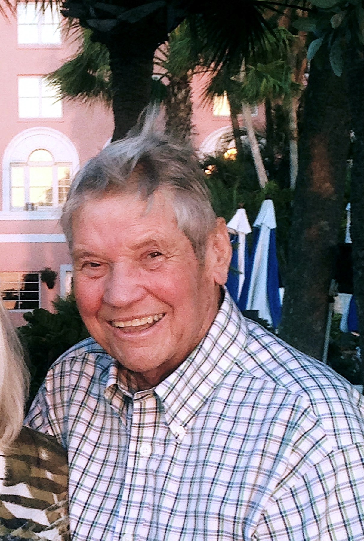 Obituary of James "Jim" M. Armstrong Jr.