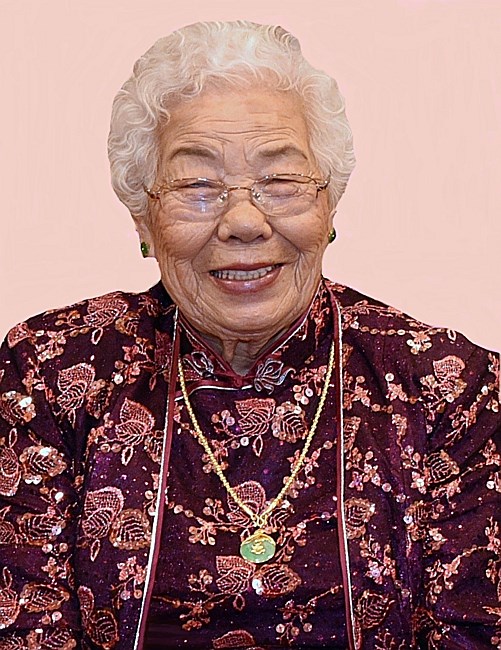 Obituario de Chiu Nuen Pang
