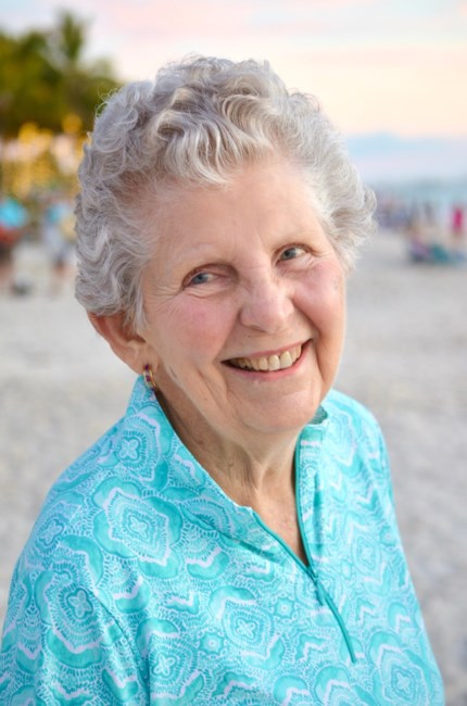 Obituary of Phyllis Moat Sharp