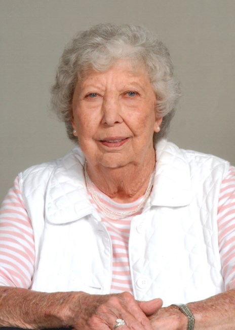 Obituary of Donna Mae Harig-Damveld