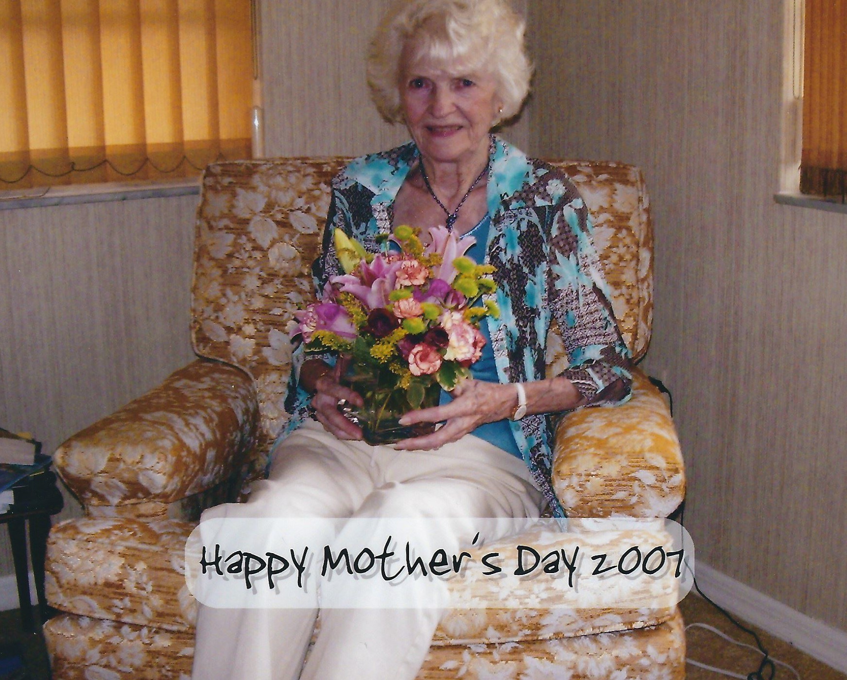 Obituary of Elfriede Hannchen Barker