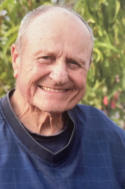 Obituario de Woodrow John MacDonald