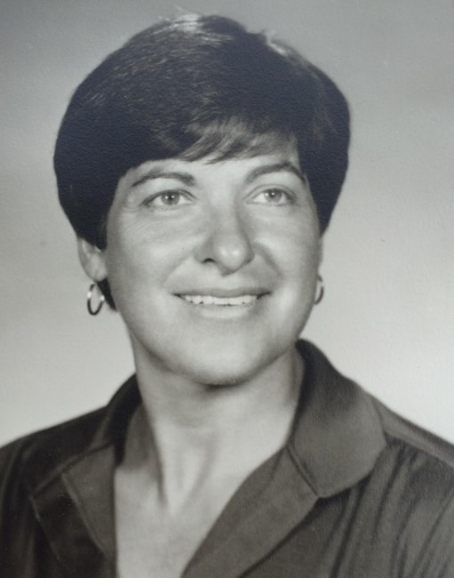 Obituary of Marjorie R. Wallace