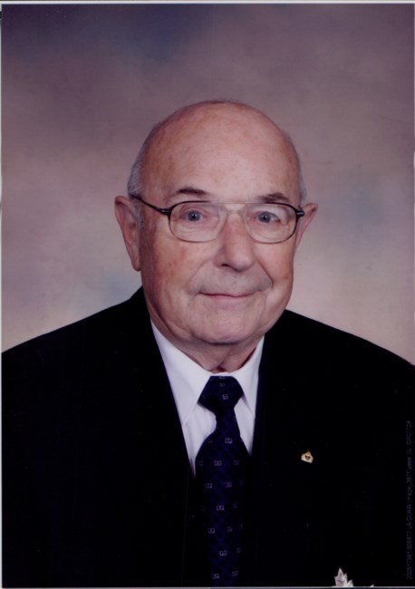 Obituary of Murray Earl Laidlaw