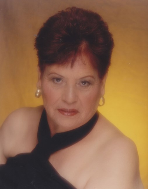 Obituario de Maria Lourdes Paredes