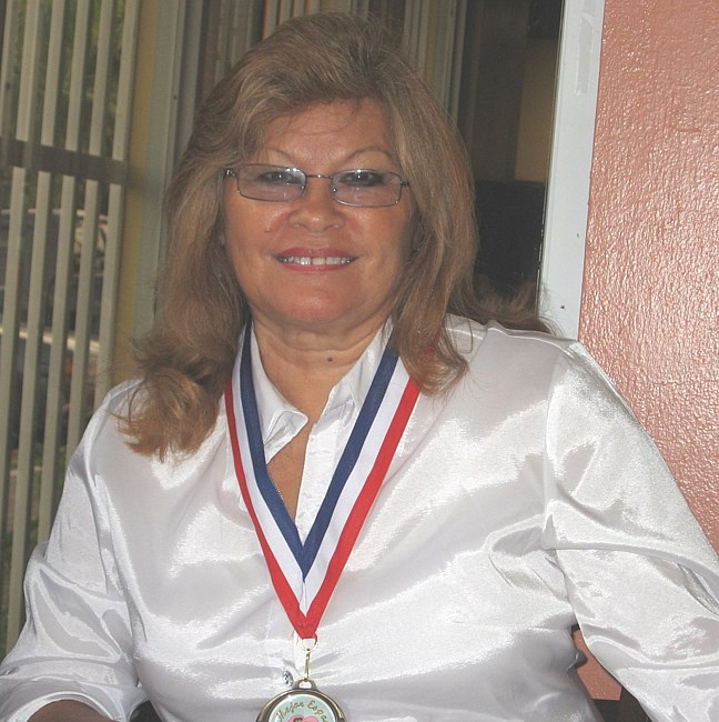 Obituary of Lydia Valentín Colón