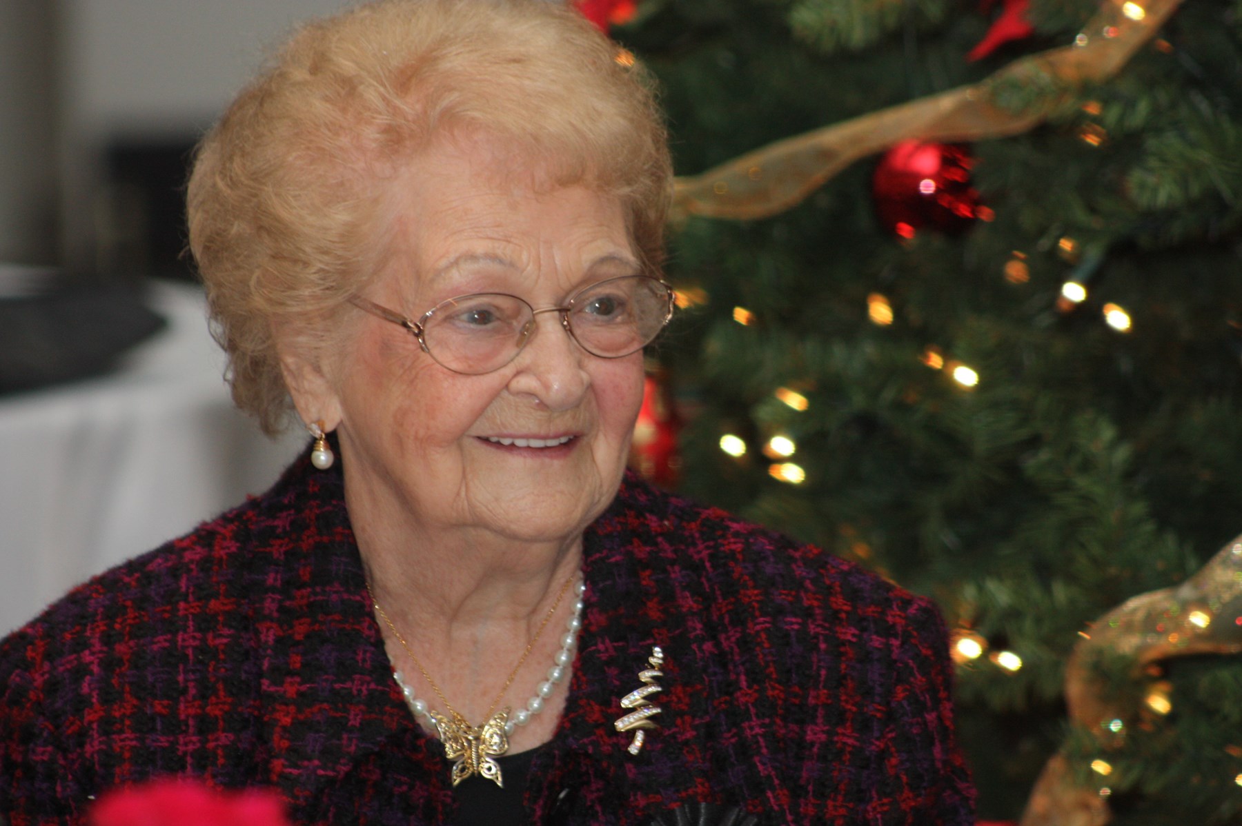 Obituary of Helen Beryl Gregory