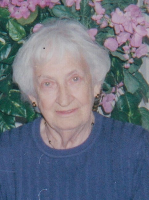 Obituary of Nana Helene Dudley
