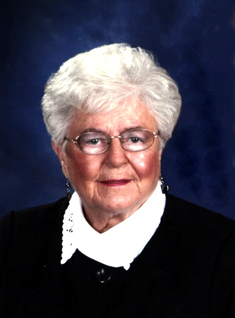  Obituario de Betty Hilda Lake