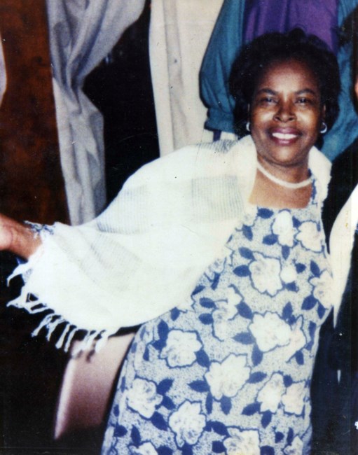 Obituary of Shirley (Wright) Whitehead