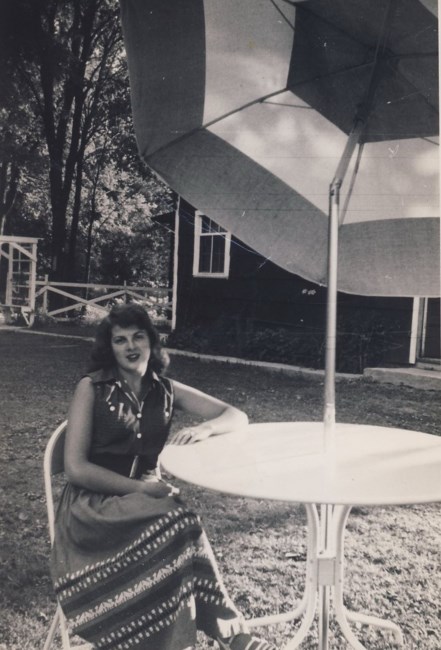 Obituary of Mrs. Beverly M Fleck