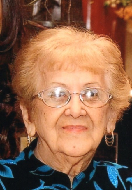 Obituario de Antoinette Ferrara