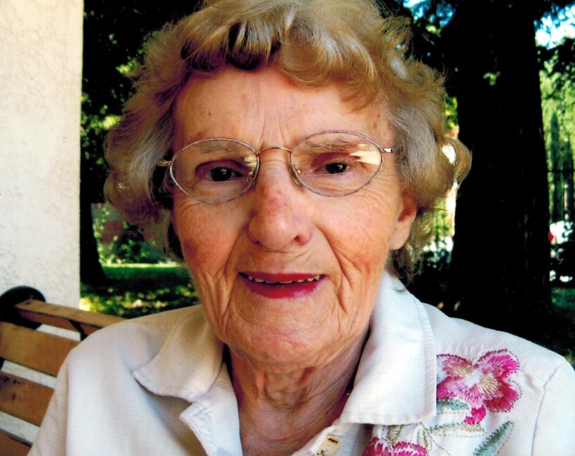 Obituary of Marion Agnes Safranek