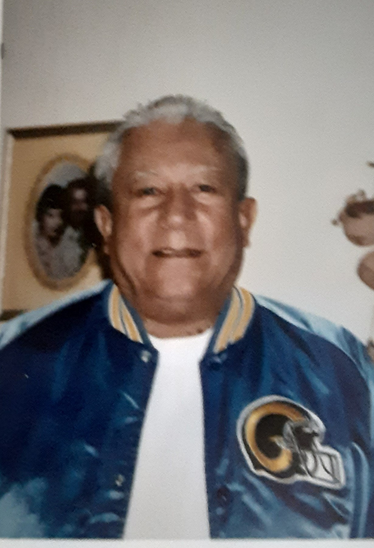 Obituary of Louie Chacon Barajas