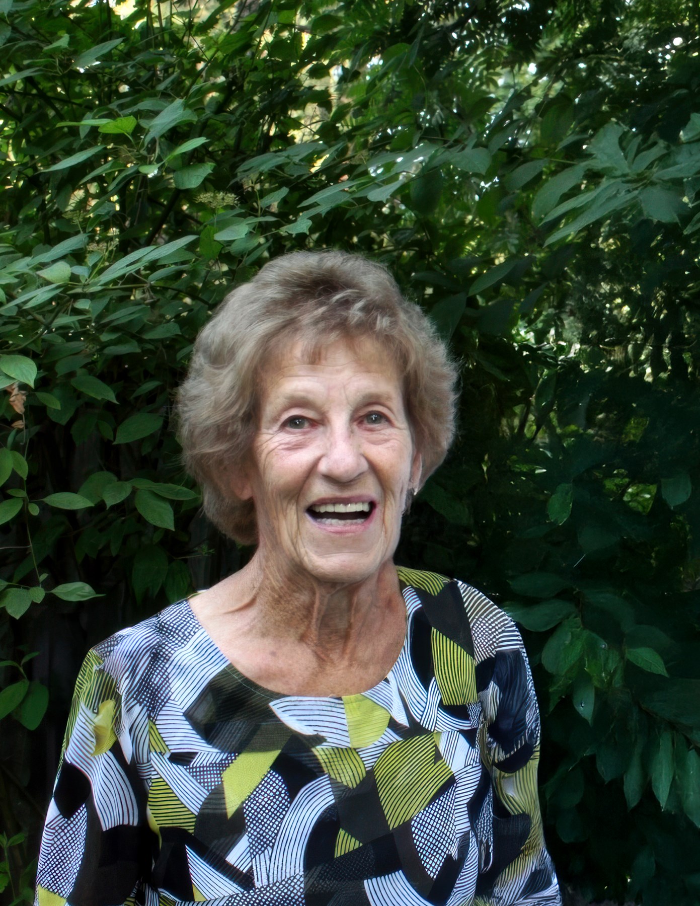 Obituary of Anna Colleen Brogan