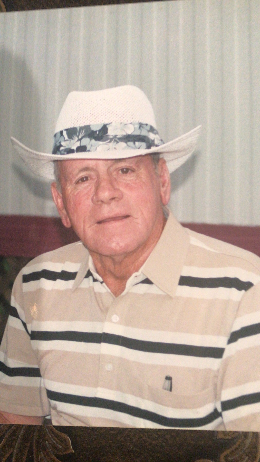 Obituary of Glen Ragnel Daley