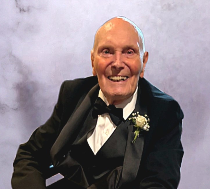 Obituario de James N. Waller