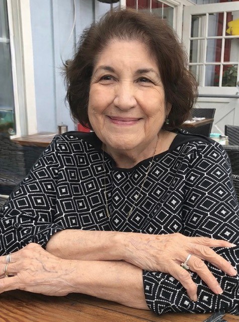 Obituary of Maria Luisa Valenzuela