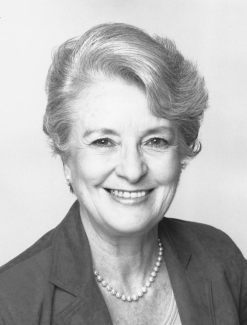 Obituario de Edith Nancy Macdonald