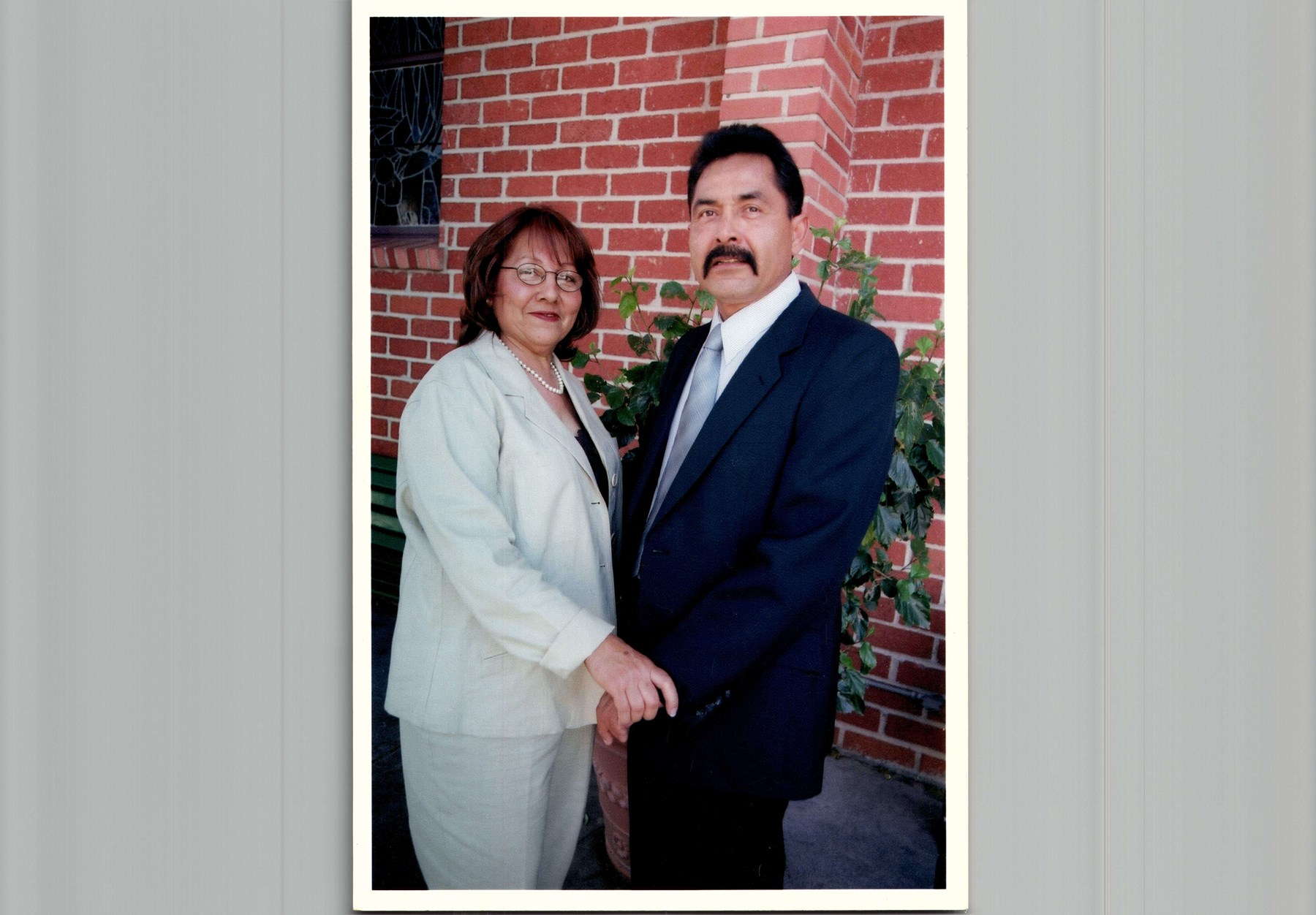 Obituary of Arthur Richard Flores