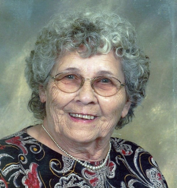 Obituary of Sylvia Cofflin Cofflin Moore