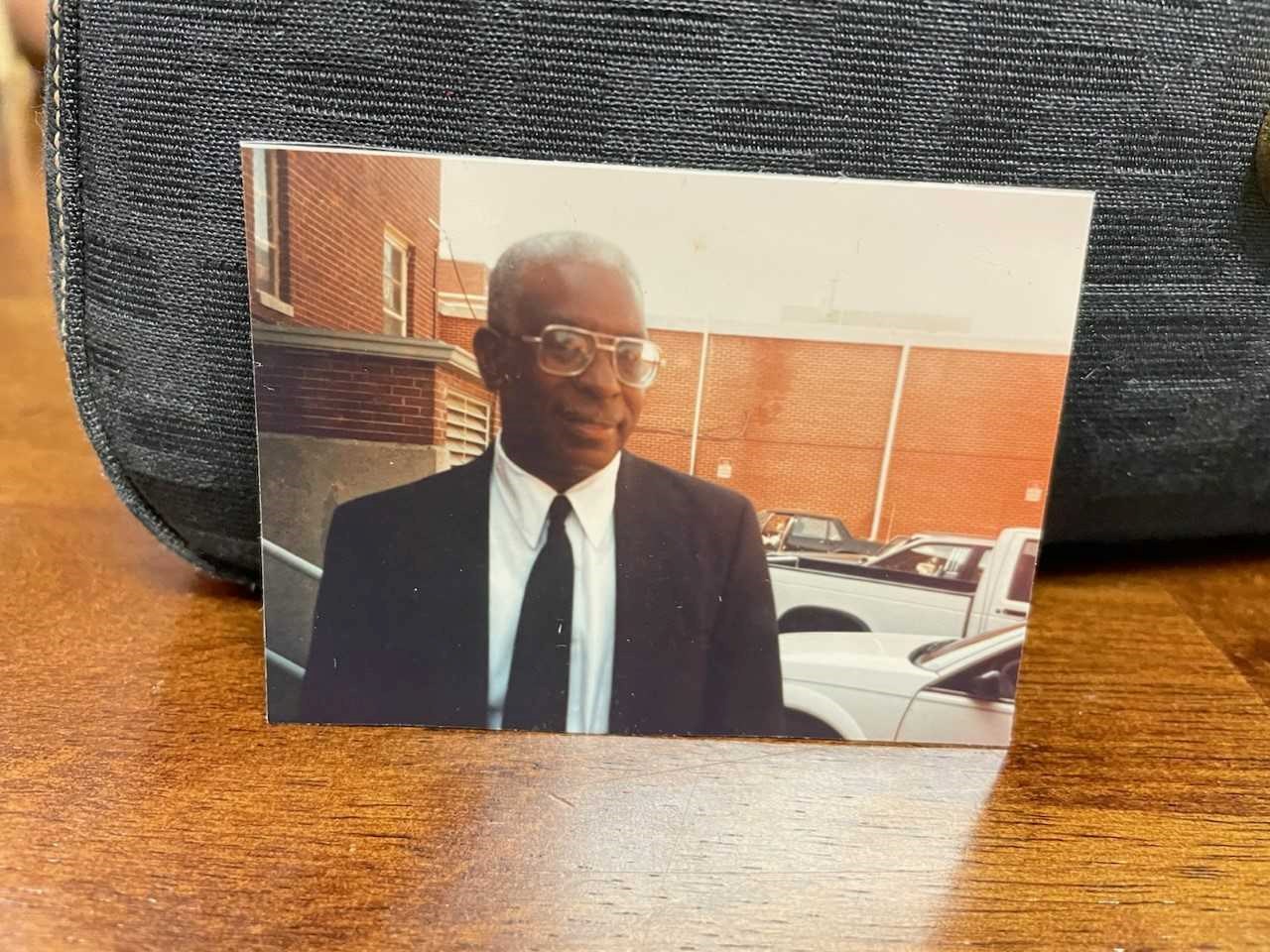 Obituary of Robert James Farmer Sr.